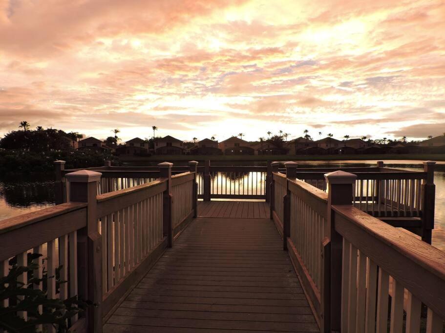 Enchanting Escape 3 Bedroom Minutes From Disney! คิสซิมมี ภายนอก รูปภาพ