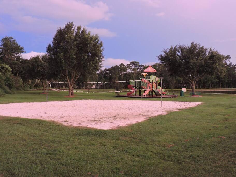 Enchanting Escape 3 Bedroom Minutes From Disney! คิสซิมมี ภายนอก รูปภาพ